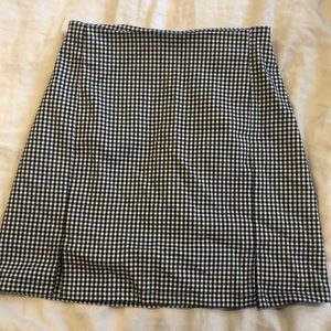 Mini plaid skirt with slits